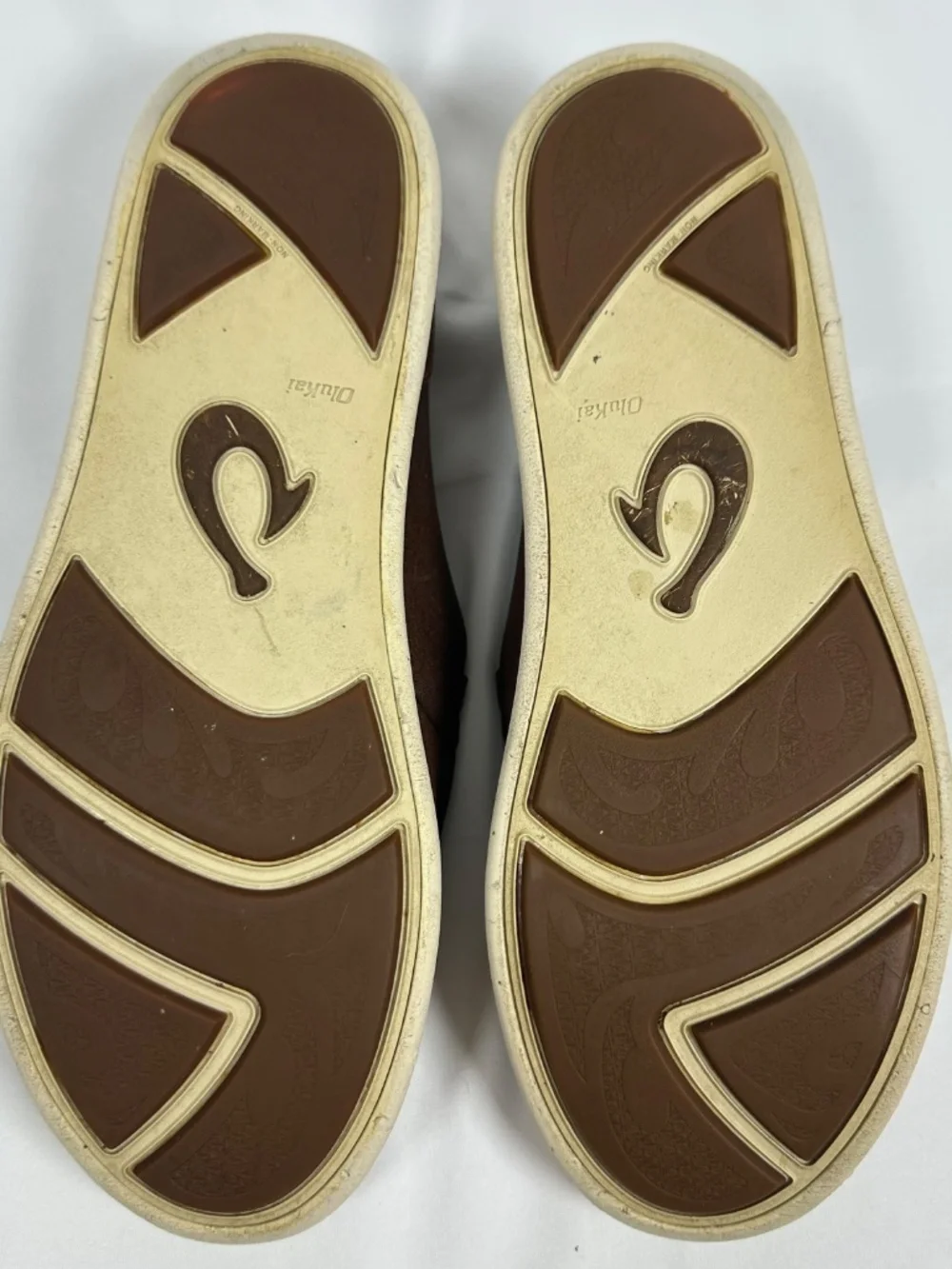 OluKai Nalukai-SA20, Men's Shoes, Brown, Size 9.5, Leather Upper, Folding Heel